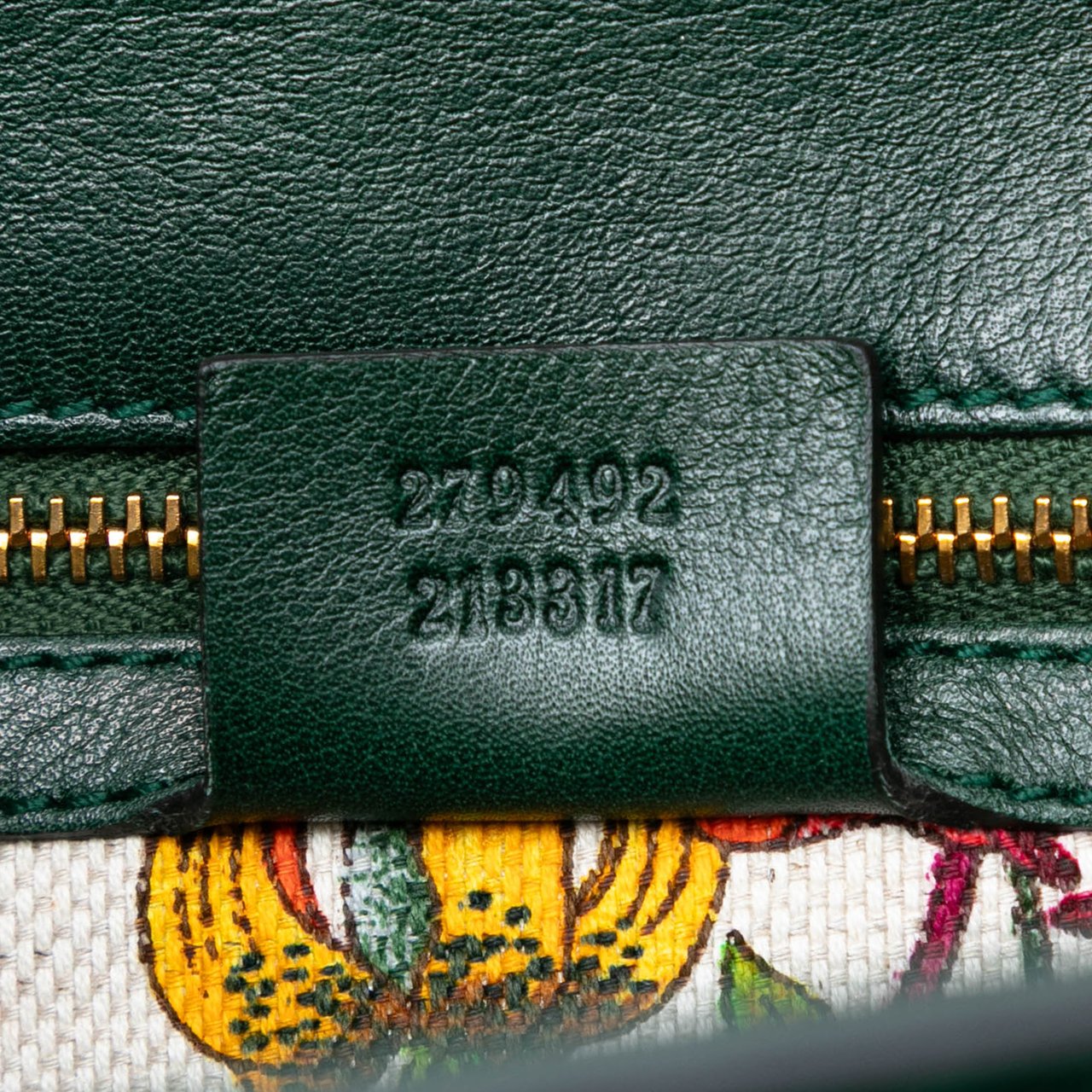 Gucci Medium Leather New Bamboo Top Handle Bag Groen