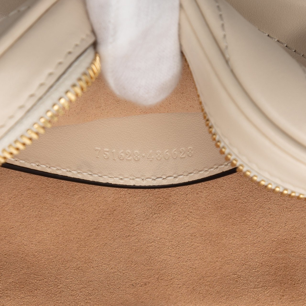 Gucci Mini Matelasse Leather Heart Crossbody Bruin