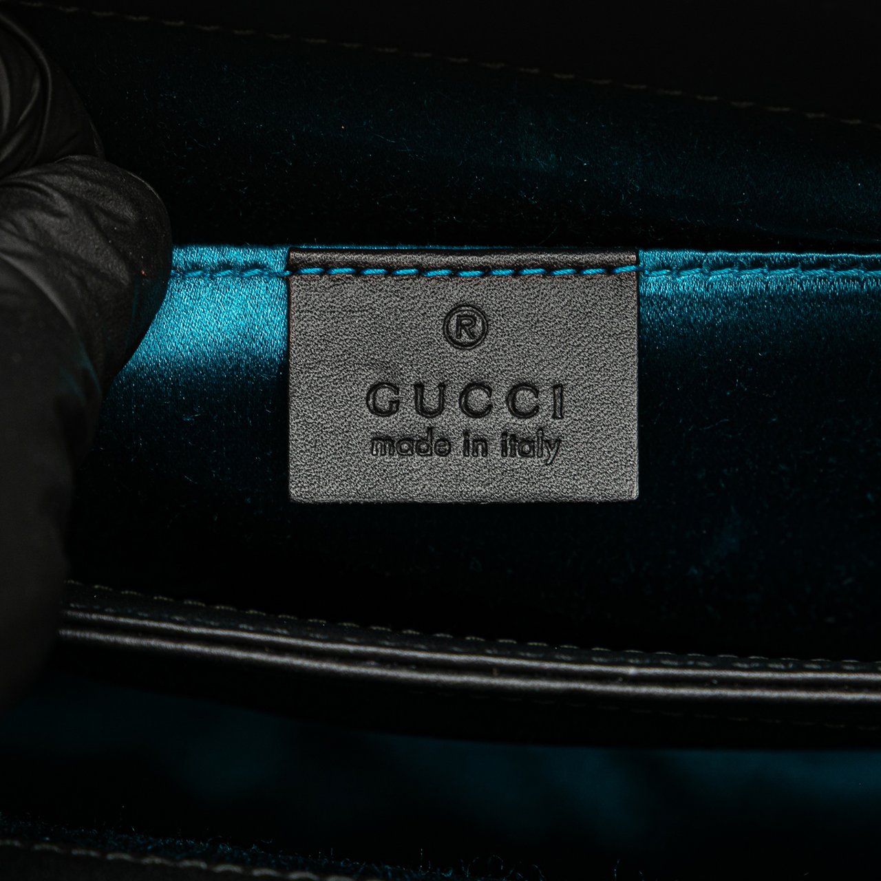 Gucci Small Suede Ophidia Chain Crossbody Rood