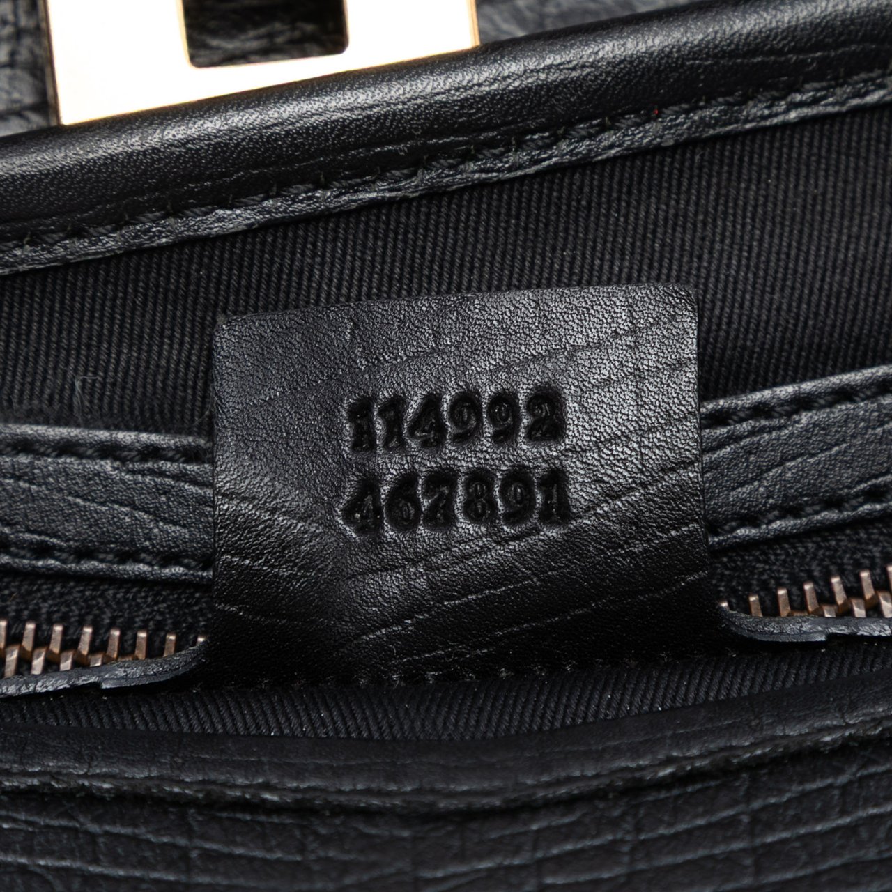 Gucci Leather Bamboo Bullet Shoulder Bag Zwart