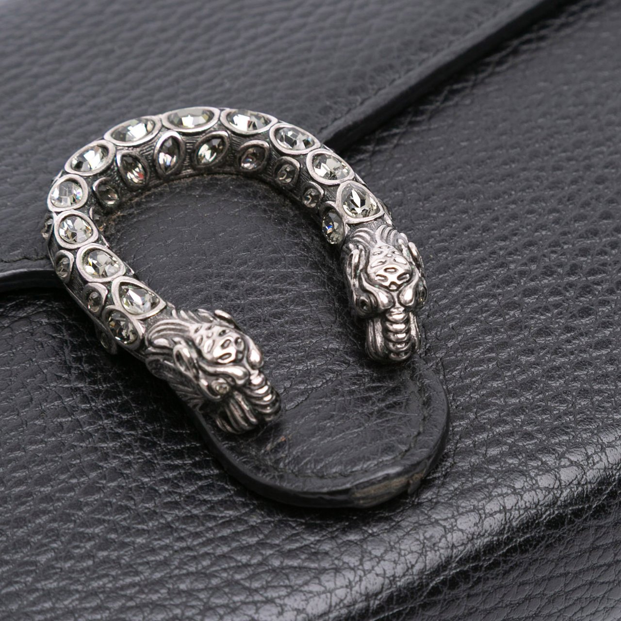 Gucci Mini Leather Dionysus Wallet on Chain Zwart