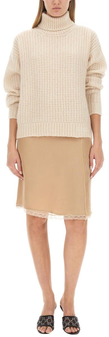 Gucci Slim Fit Silk Chiffon Skirt with Flowing Silhouette Neutraal