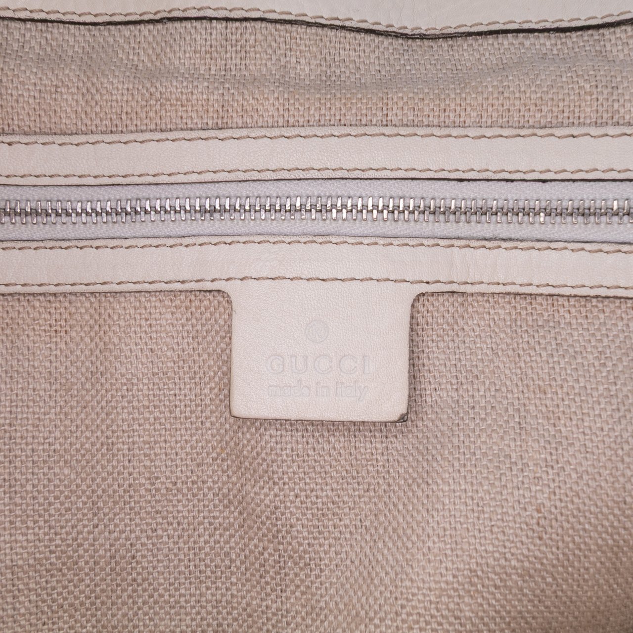 Gucci Medium GG Canvas Icon Bit Tote Bruin