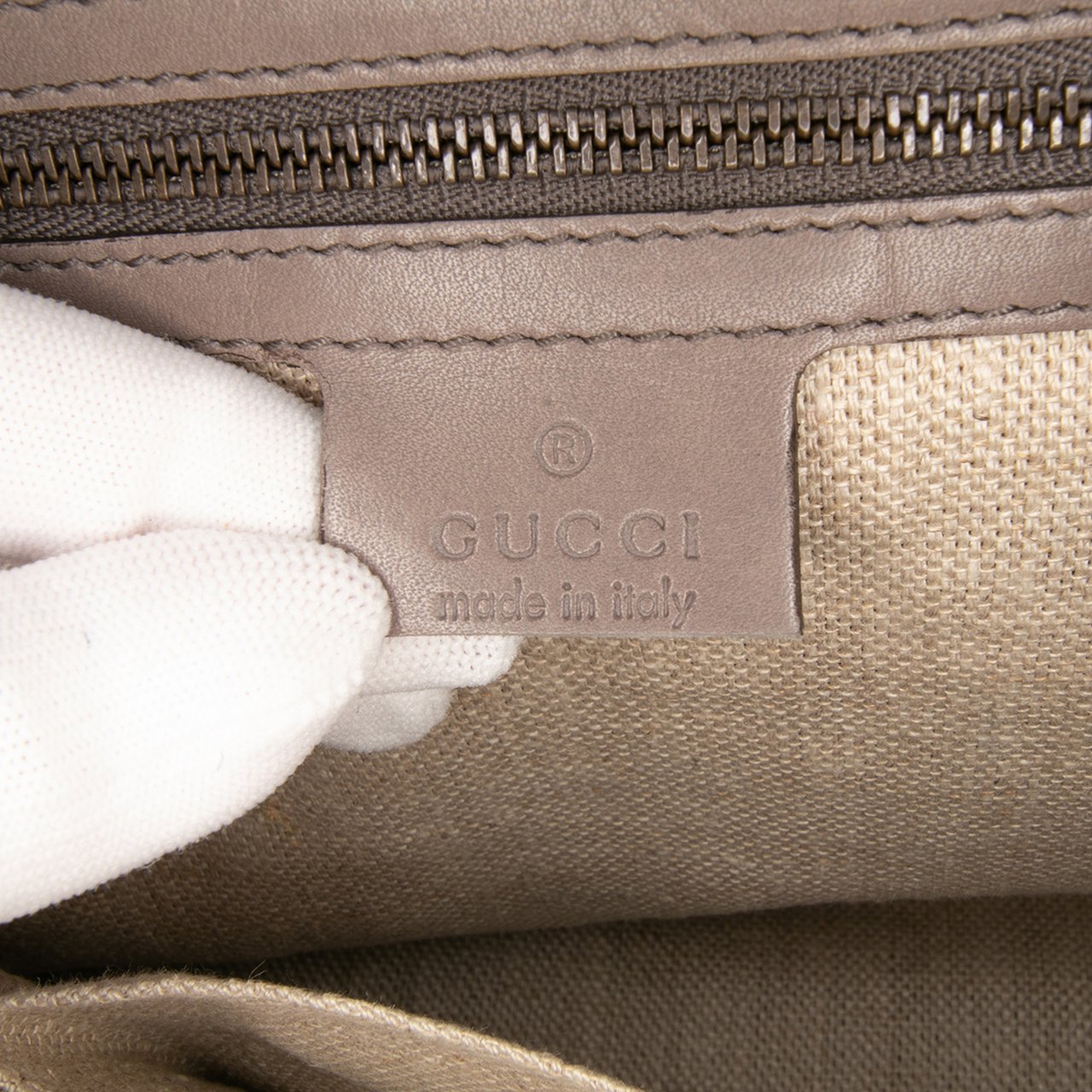 Gucci Large Microguccissima Brogue Duilio Tote Bruin