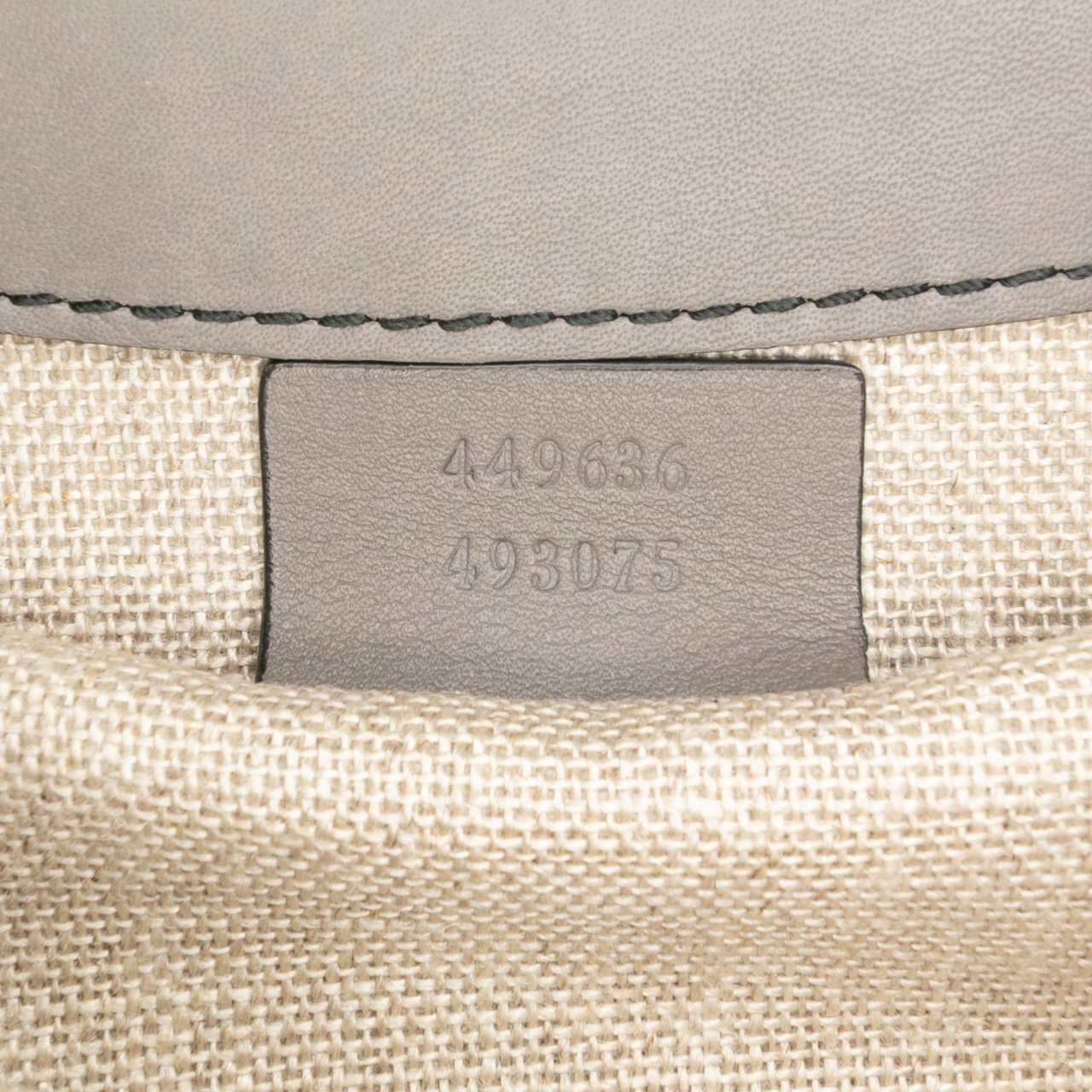 Gucci Mini Microguccissima Emily Crossbody Grijs