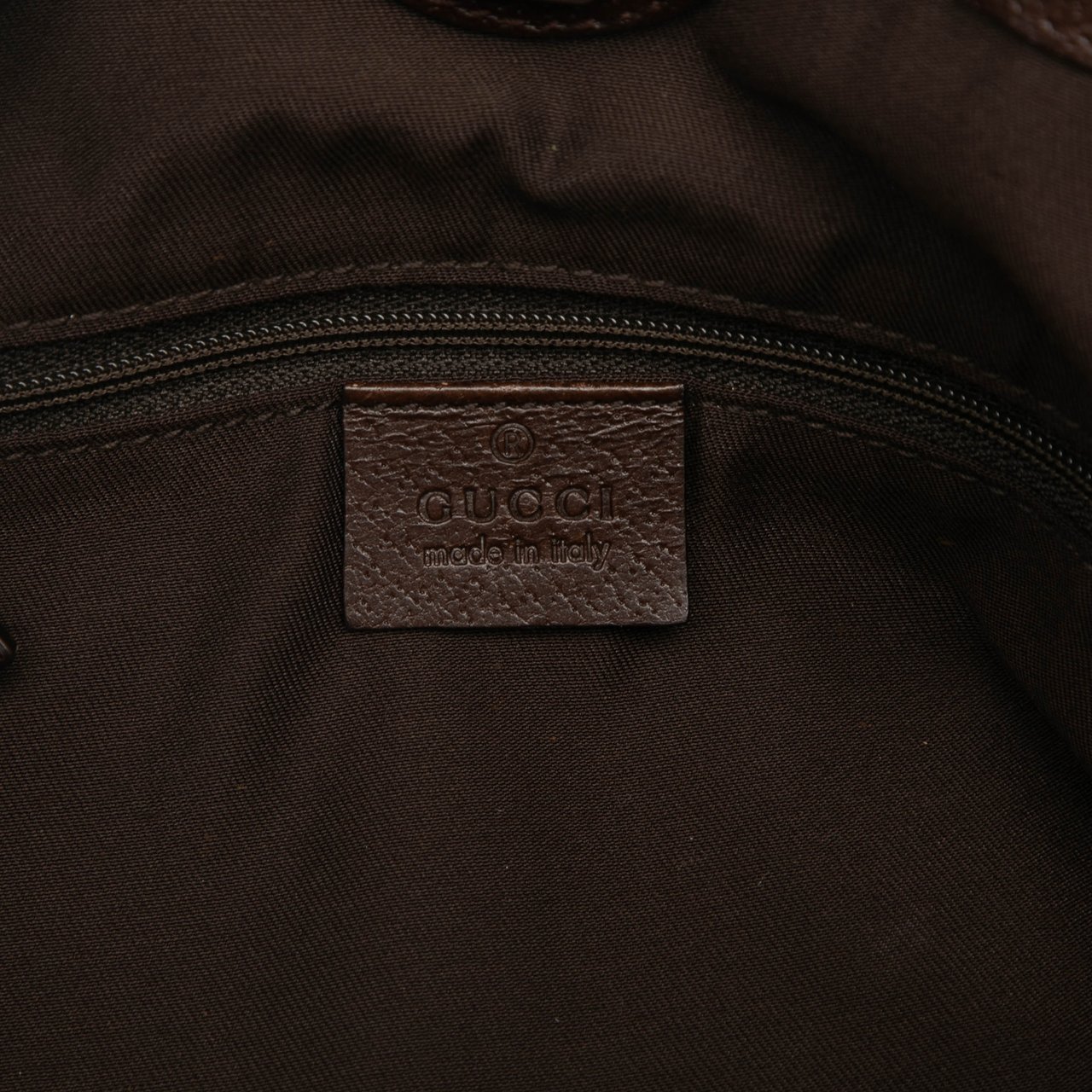 Gucci GG Canvas Eclipse Shoulder Bag Bruin