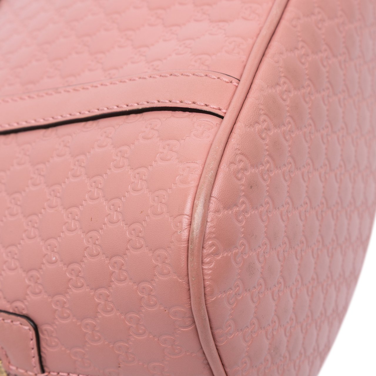 Gucci Mini Microguccissima Dome Satchel Roze