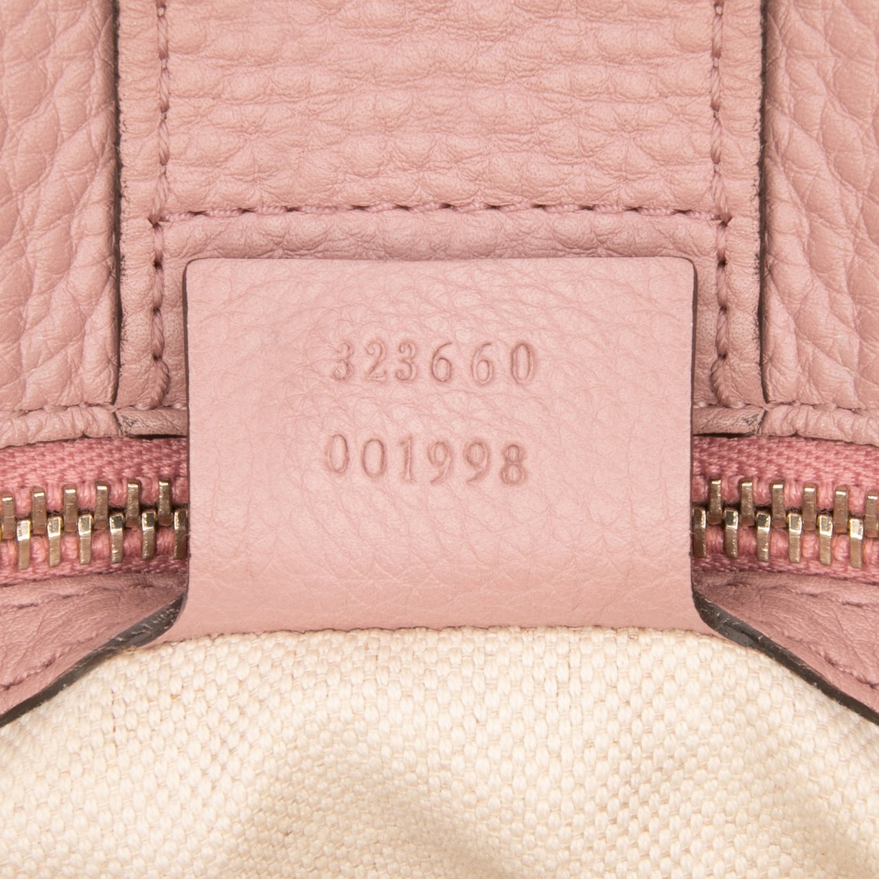 Gucci Medium Calfskin Bamboo Shopper Satchel Roze