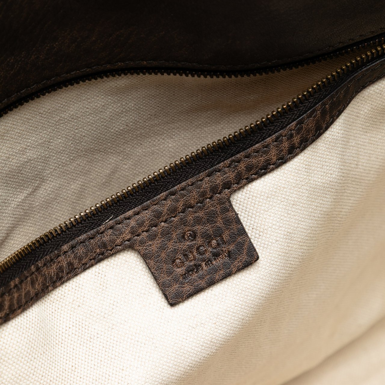 Gucci Large GG Canvas Laidback Crafty Tote Bruin