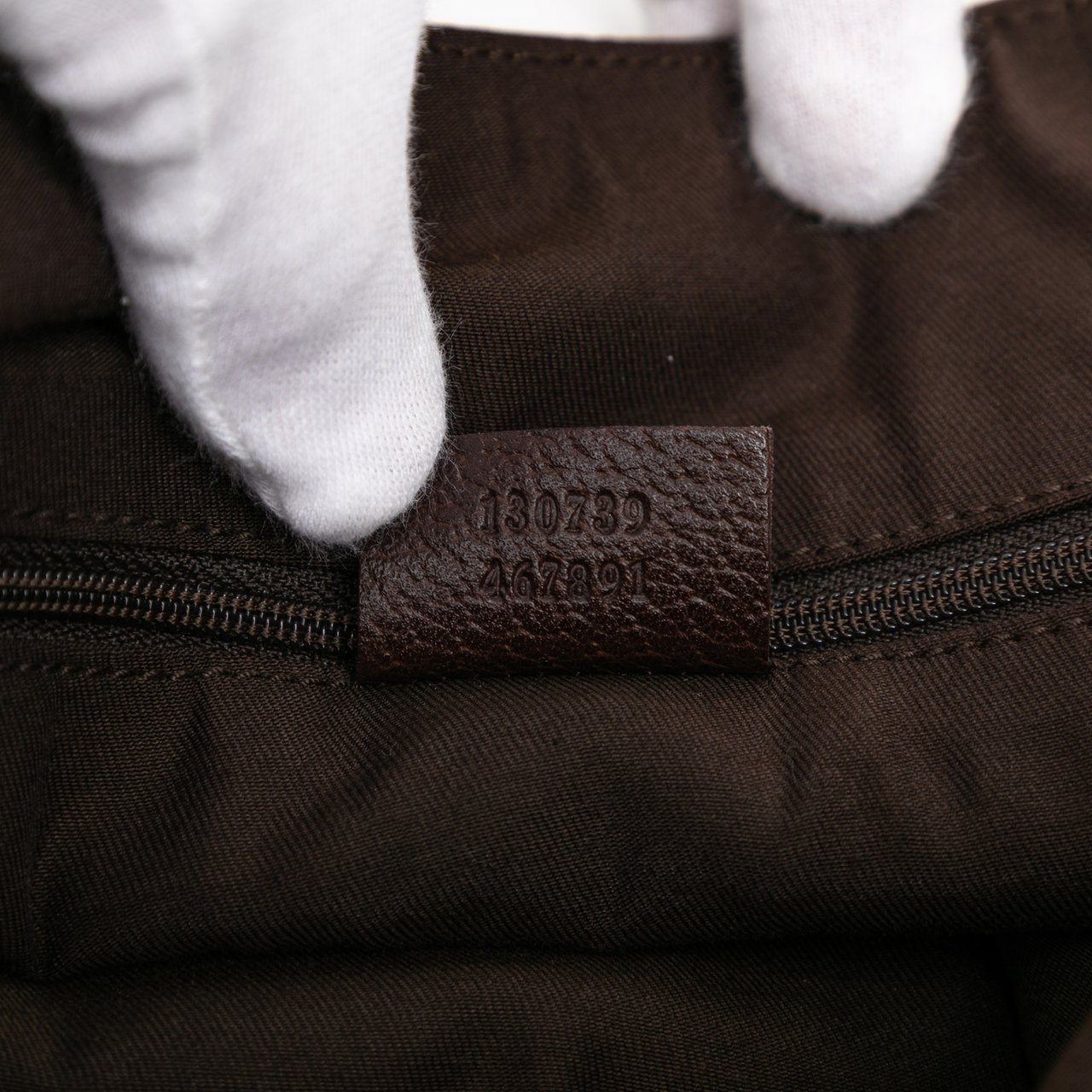 Gucci GG Canvas Abbey D Ring Tote Bruin
