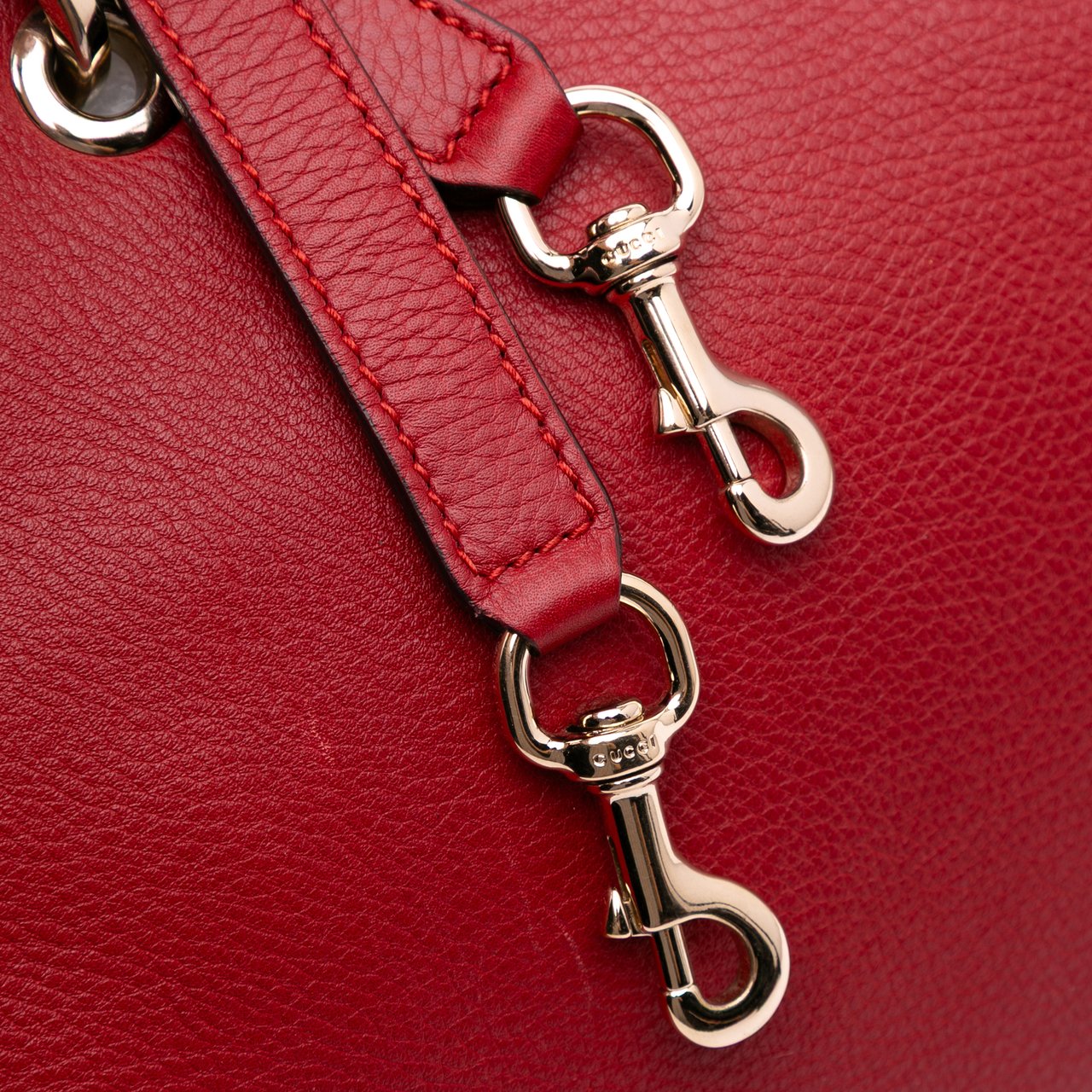 Gucci Medium Calfskin Bamboo Shopper Satchel Rood