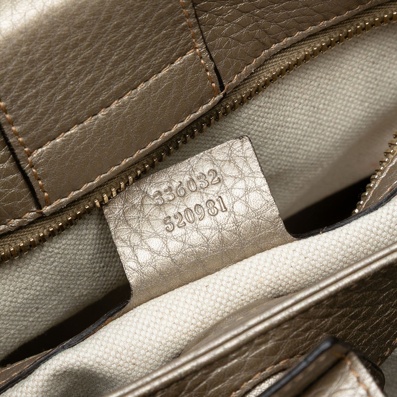 Gucci Small Calfskin Bamboo Shopper Satchel Goud