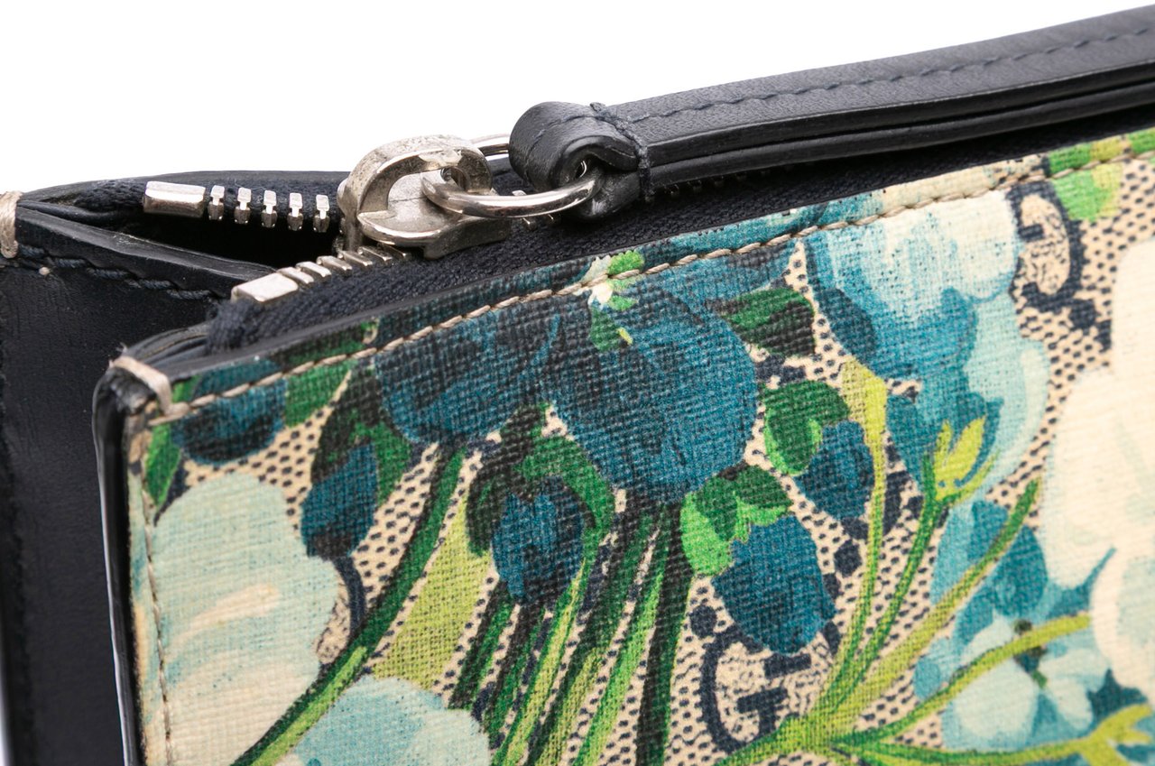 Gucci GG Supreme Blooms Crossbody Bruin