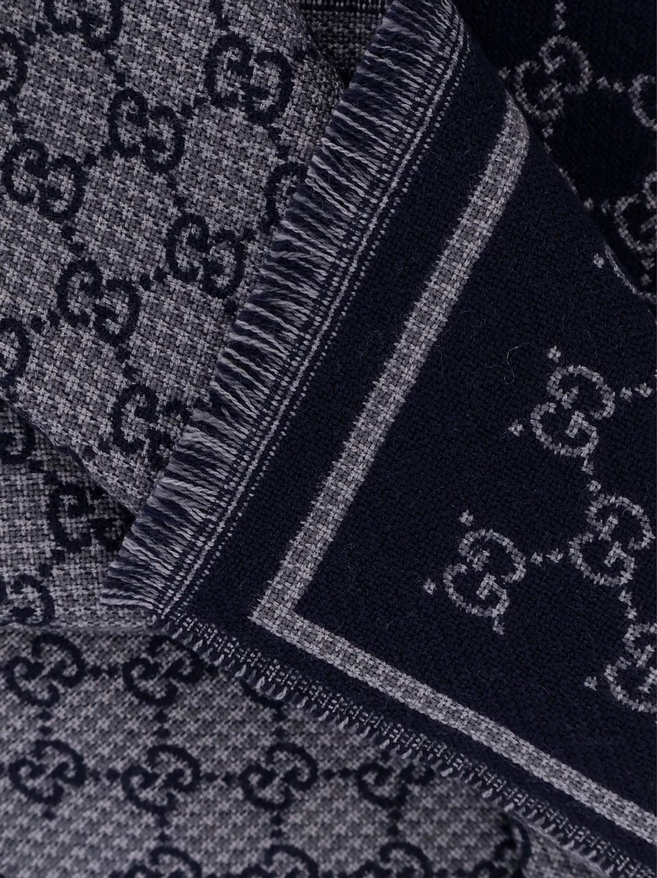 Gucci Stenmix Wool Fringed Edges Scarf Blauw