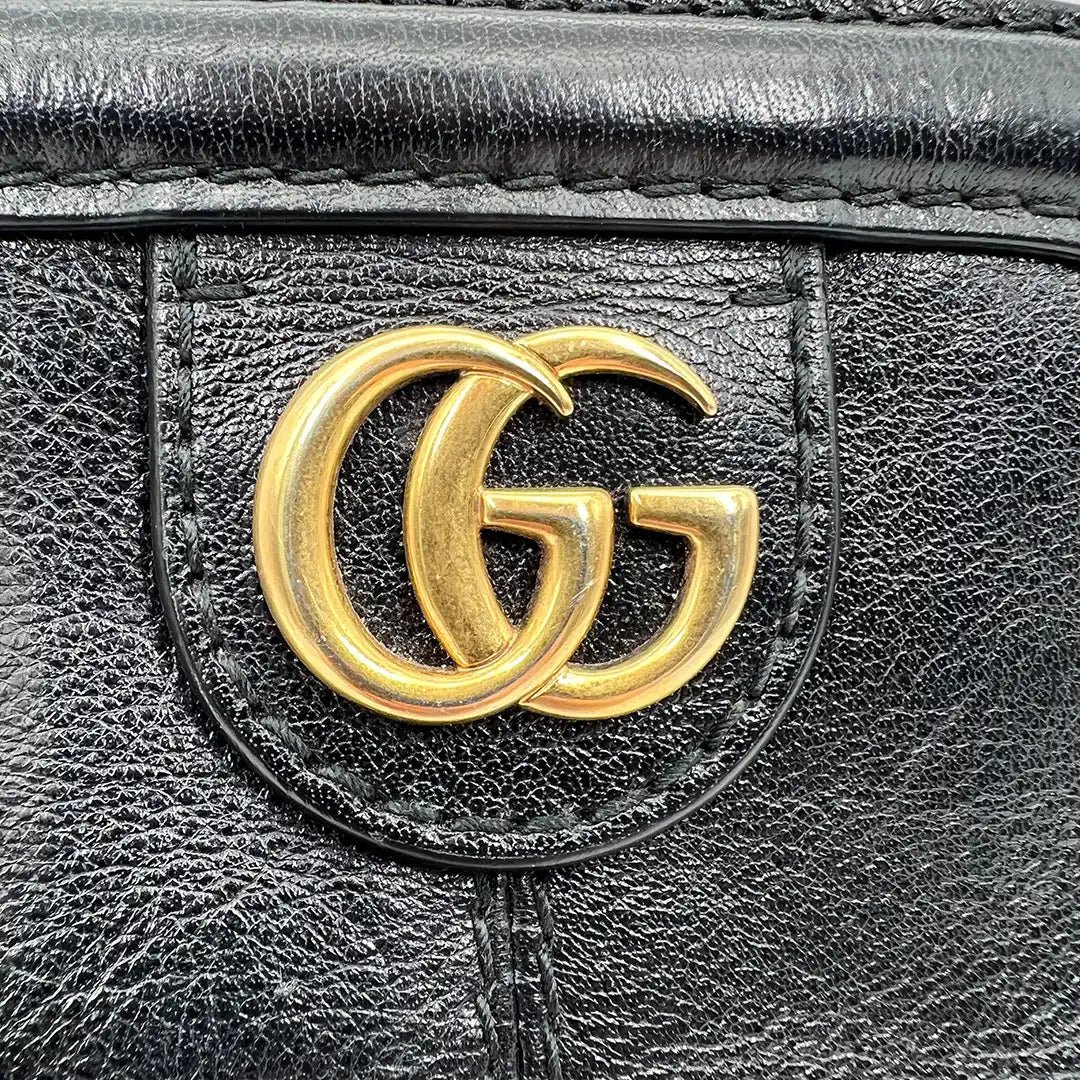 Gucci Gucci Rebelle GG Marmont shoulder bag black / good Zwart