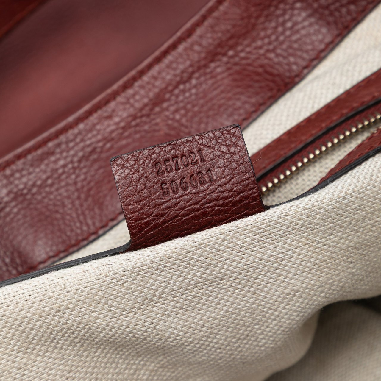 Gucci GG Canvas Marrakech Shoulder Bag Bruin