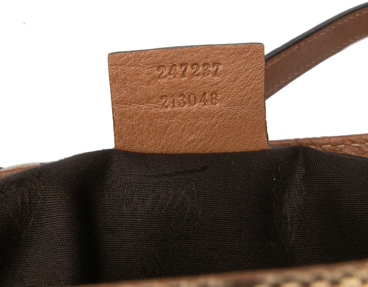 Gucci Medium GG Canvas GG Charm Tote Bruin