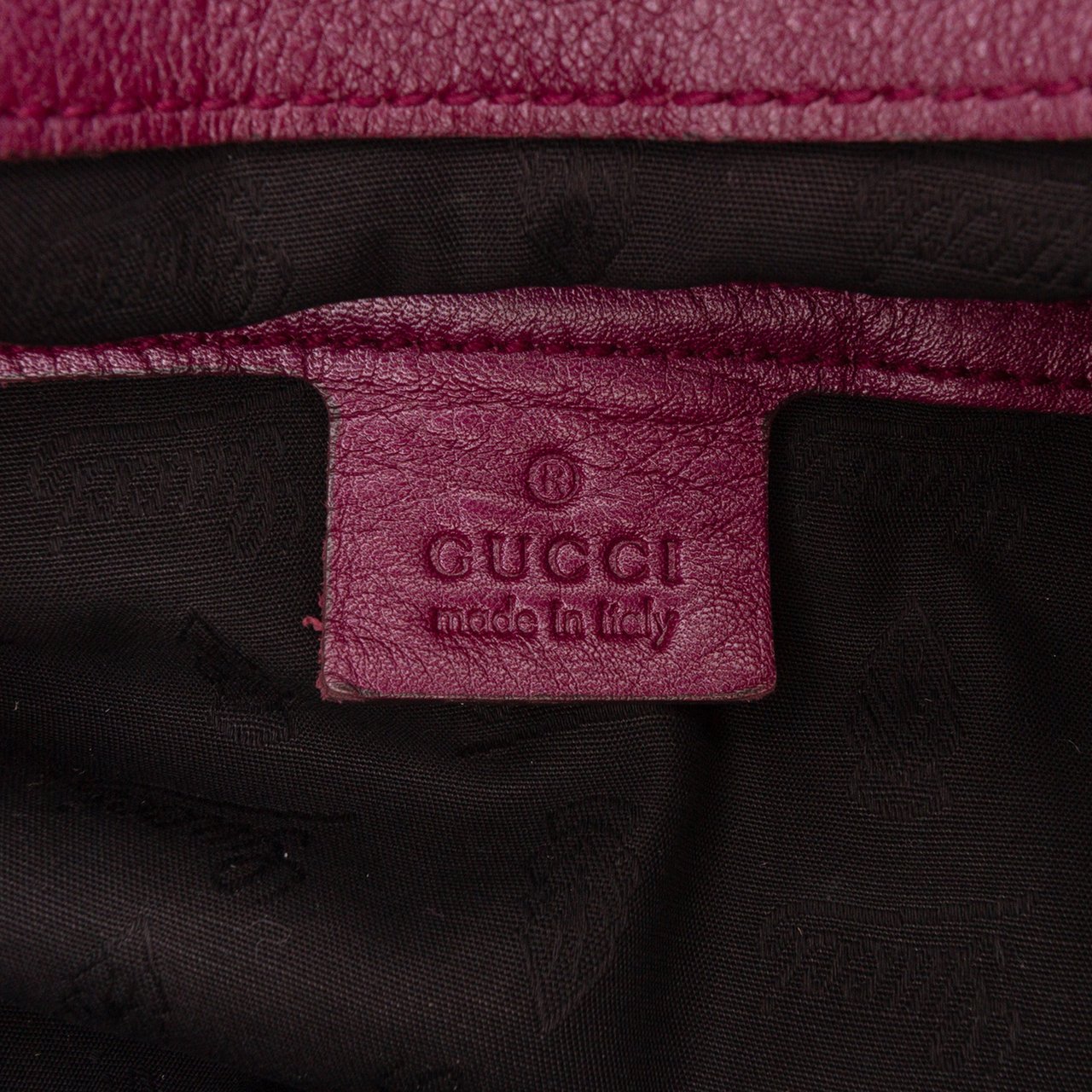 Gucci Medium Metallic Leather Galaxy Chain Shoulder Bag Paars