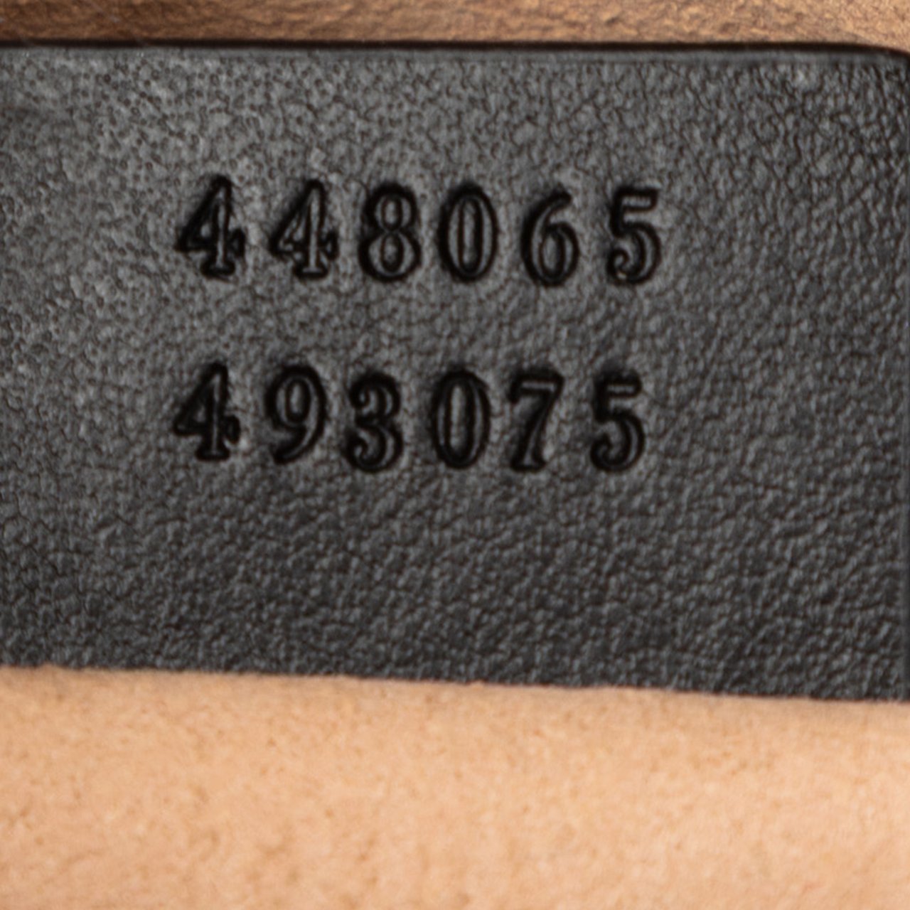 Gucci Mini GG Marmont Matelasse Leather Crossbody Zwart