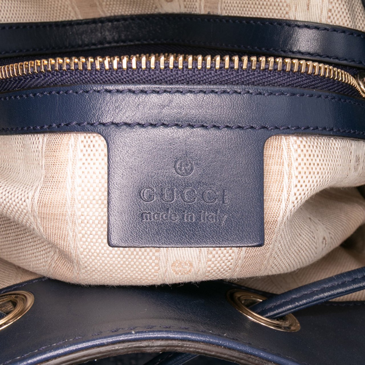 Gucci Medium Calfskin Bright Diamante Bucket Blauw