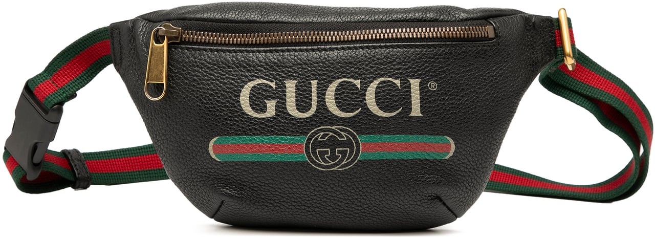 Gucci Small Grained Calfskin Logo Belt Bag Zwart