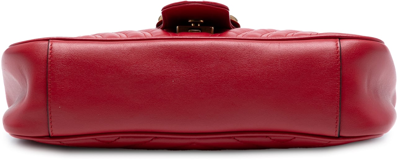 Gucci Medium GG Marmont Matelasse Leather Shoulder Bag Rood