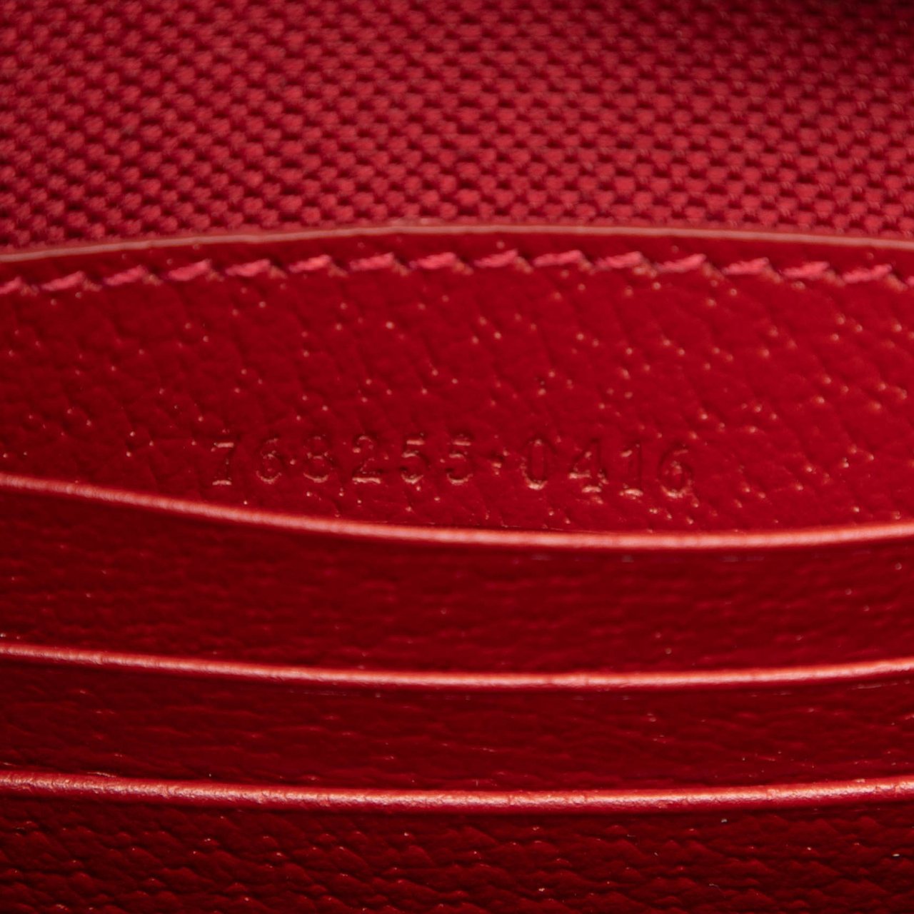 Gucci Small Bicolor GG Supreme Pouch Bruin