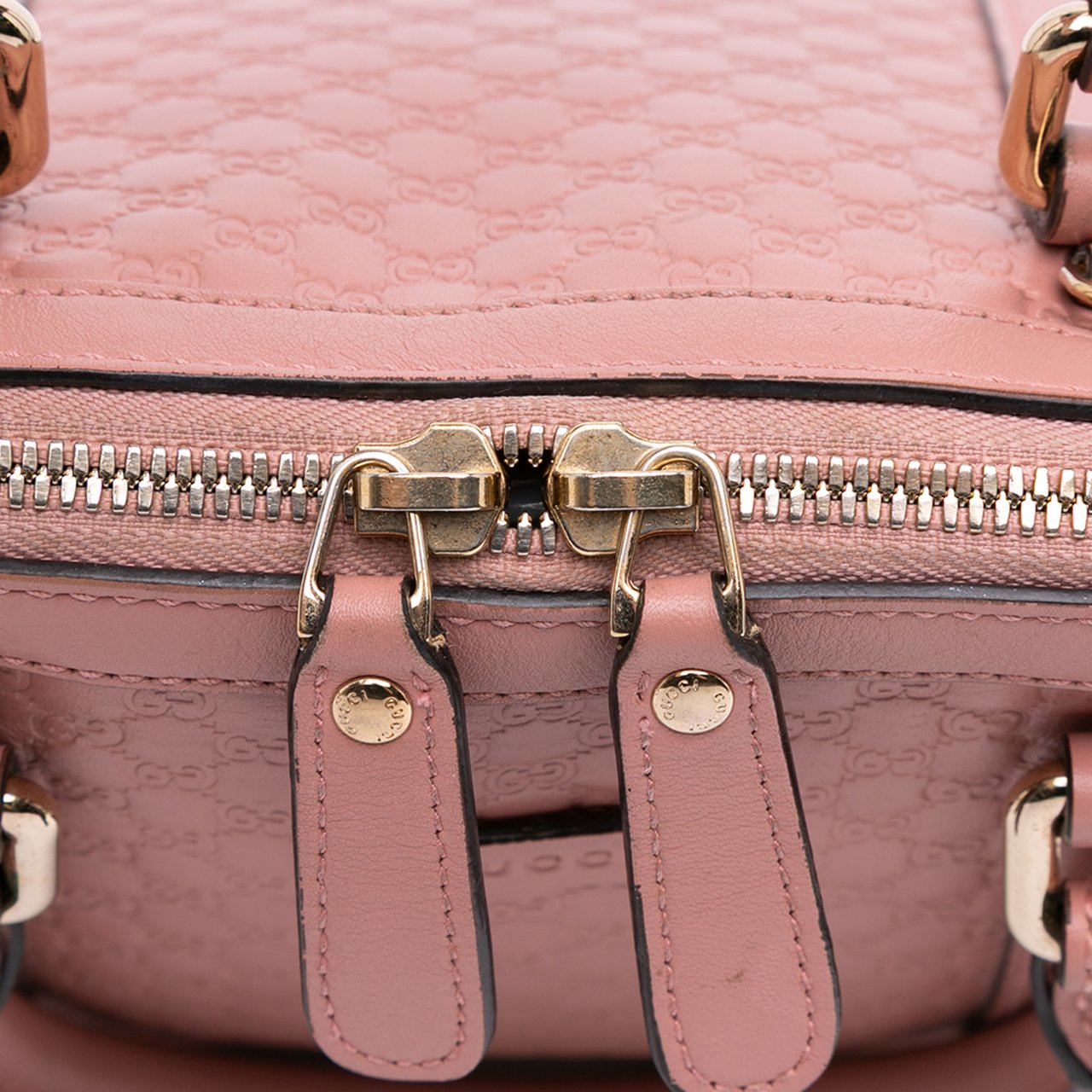 Gucci Mini Microguccissima Dome Satchel Roze
