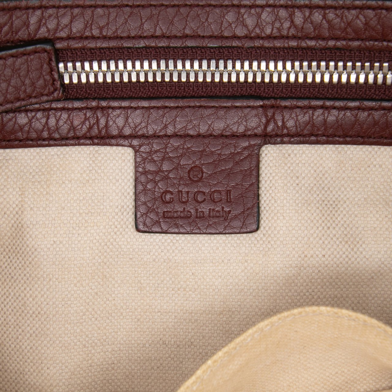 Gucci Leather Soho Crossbody Rood