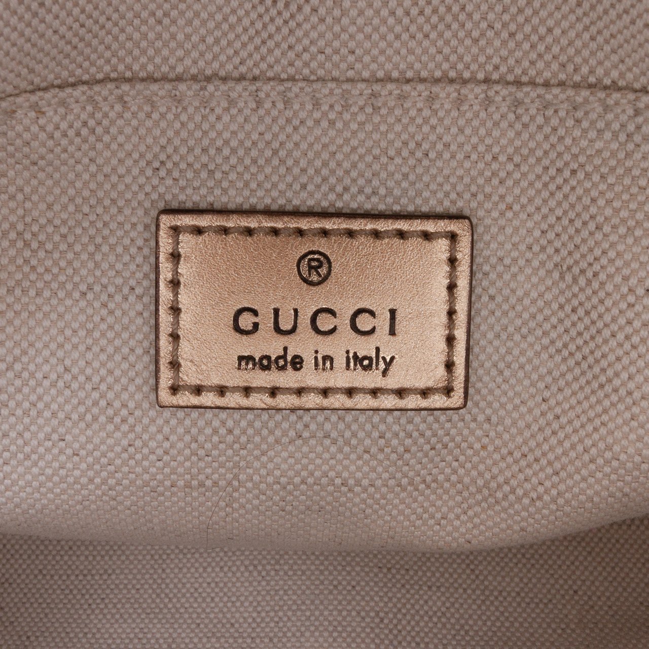 Gucci Small Metallic Calfskin Blondie Crossbody Goud