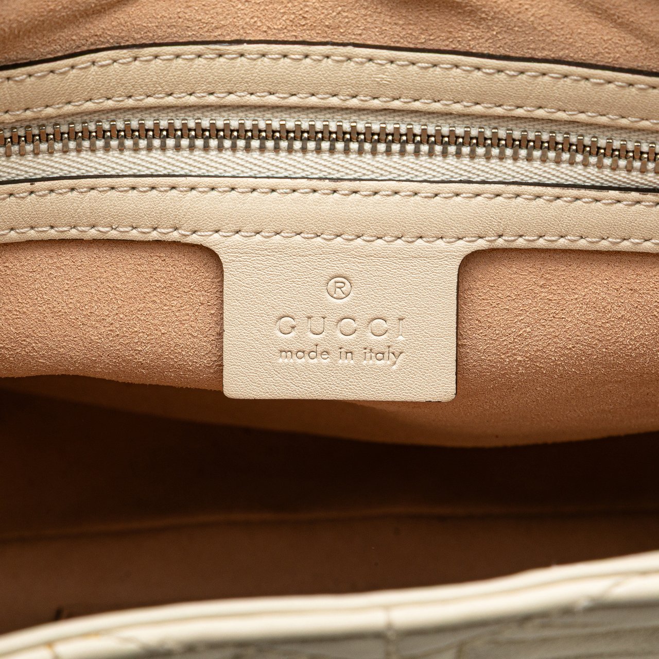 Gucci Quilted Leather Dionysus Web Hobo Wit