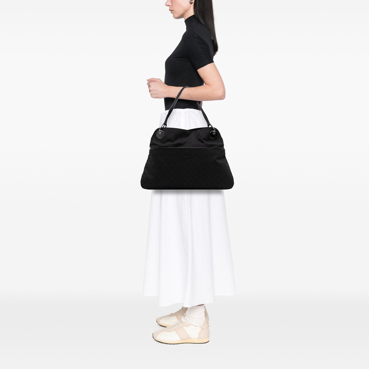 Gucci GG Canvas Eclipse Shoulder Bag Zwart