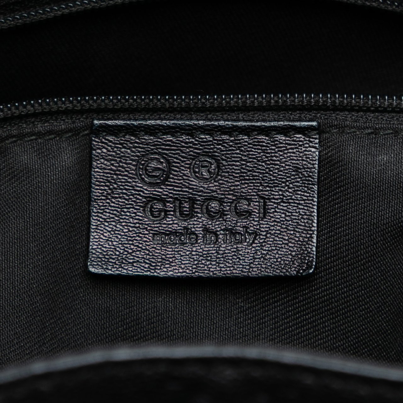 Gucci Guccissima Shoulder Bag Zwart