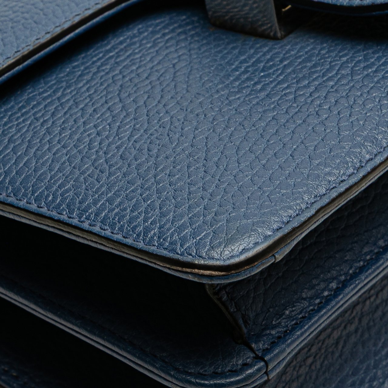 Gucci Small Dollar Calfskin Interlocking G Crossbody Blauw