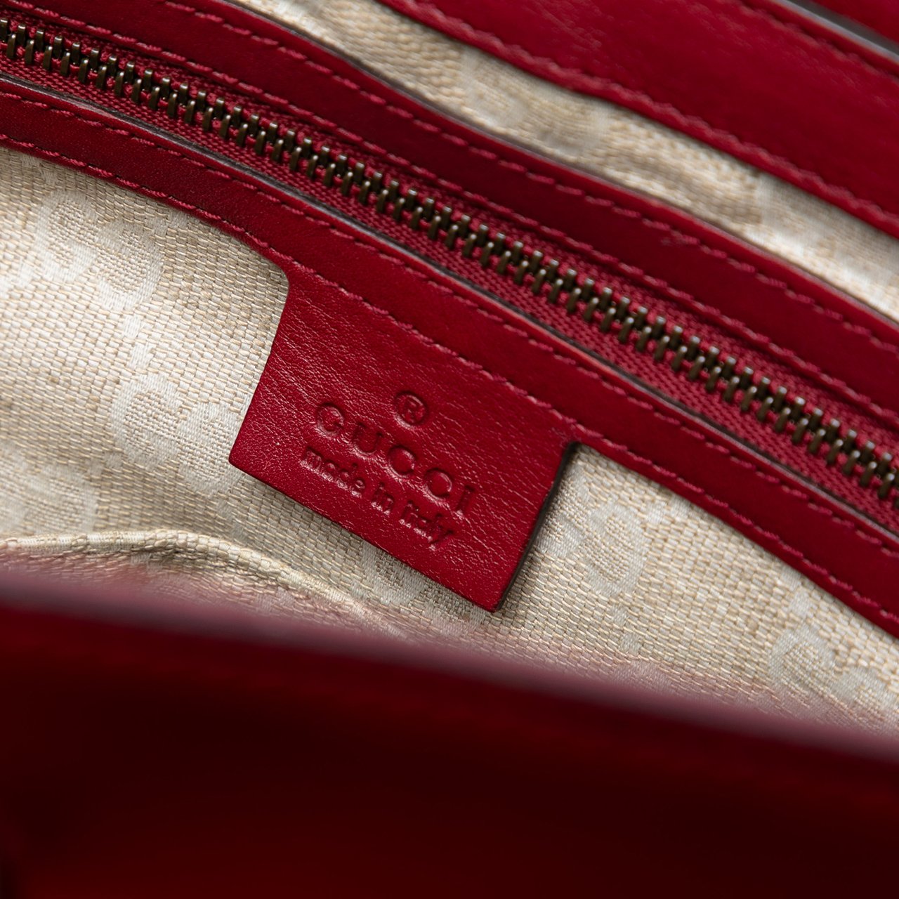 Gucci Patent Bright Bit Satchel Rood