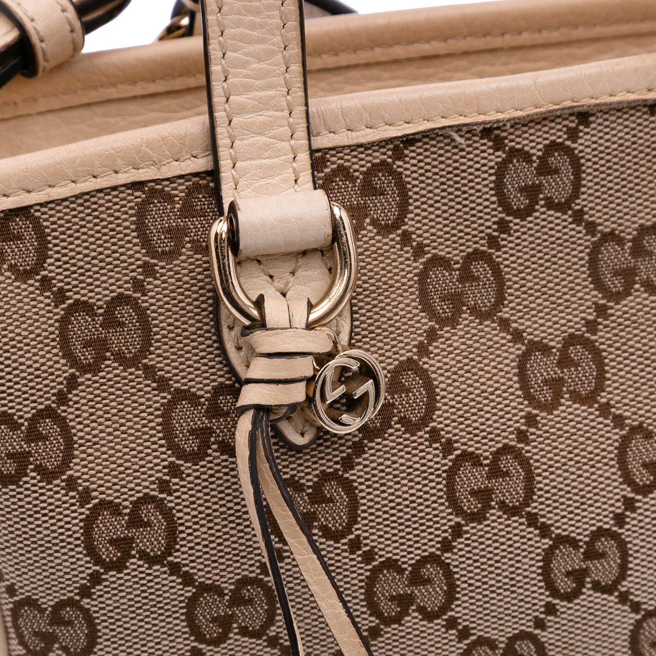 Gucci Small GG Canvas Bree Satchel Bruin
