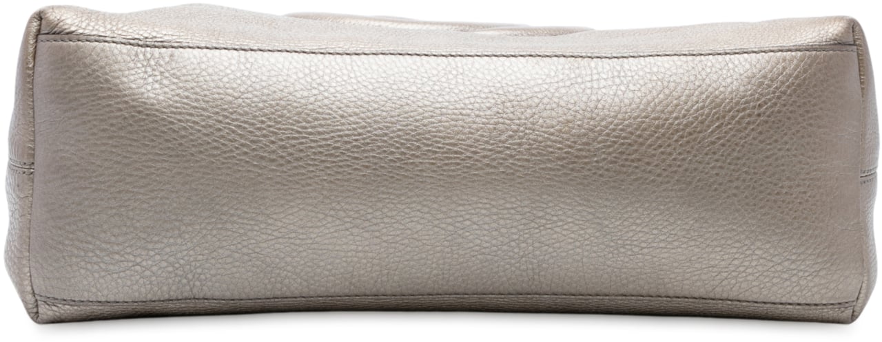 Gucci Medium Leather Soho Chain Tote Goud