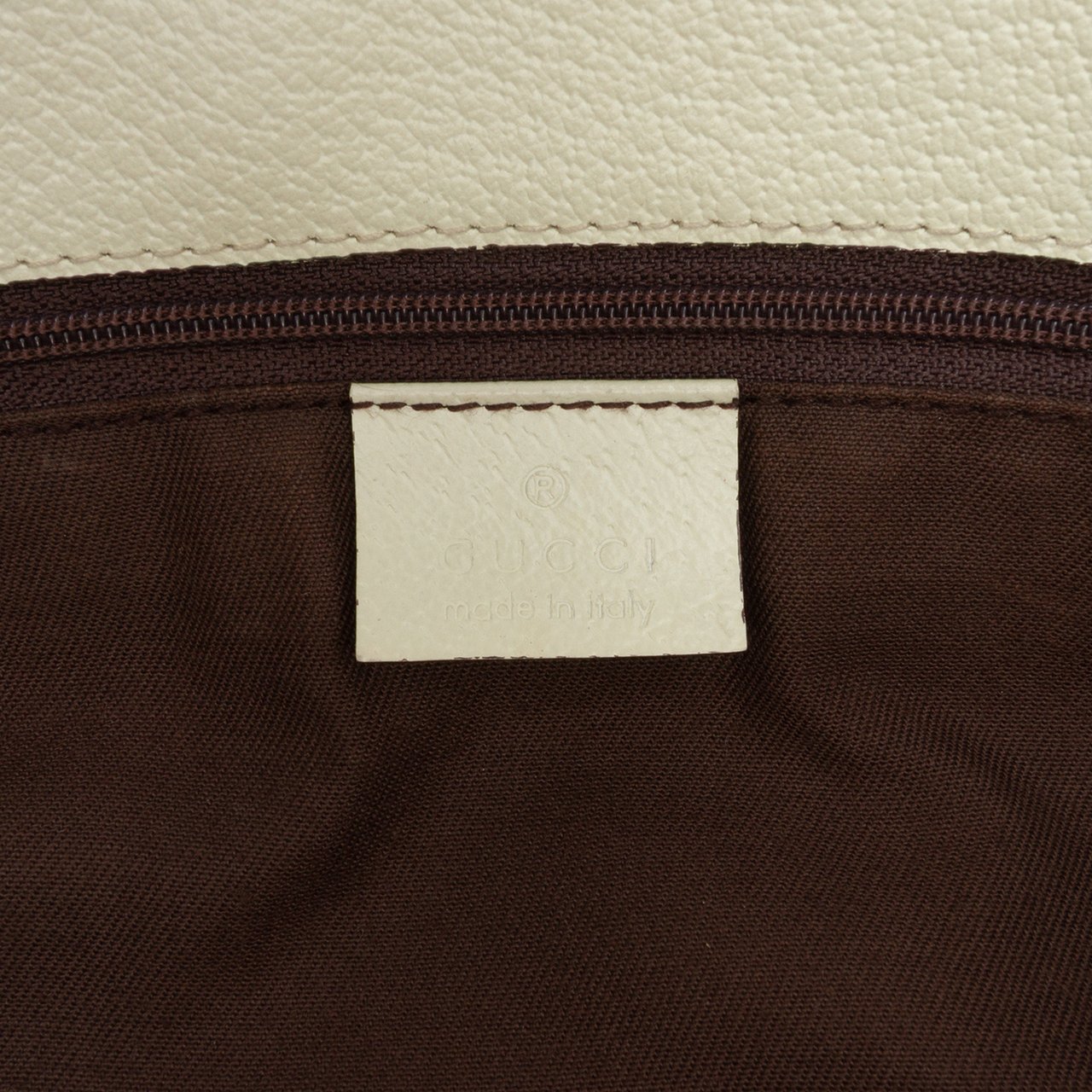 Gucci Medium GG Canvas Eclipse Tote Bruin