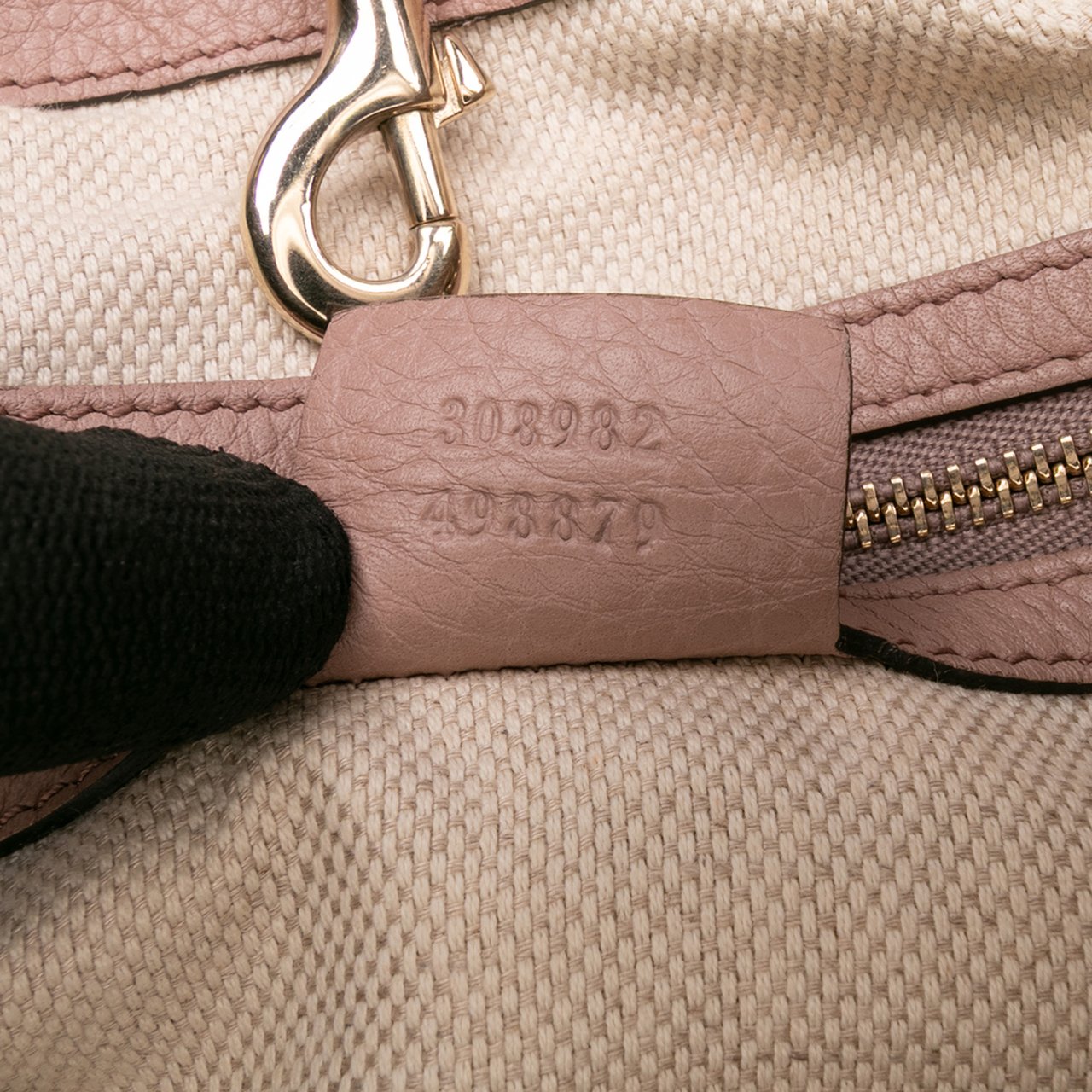 Gucci Medium Leather Soho Chain Tote Roze