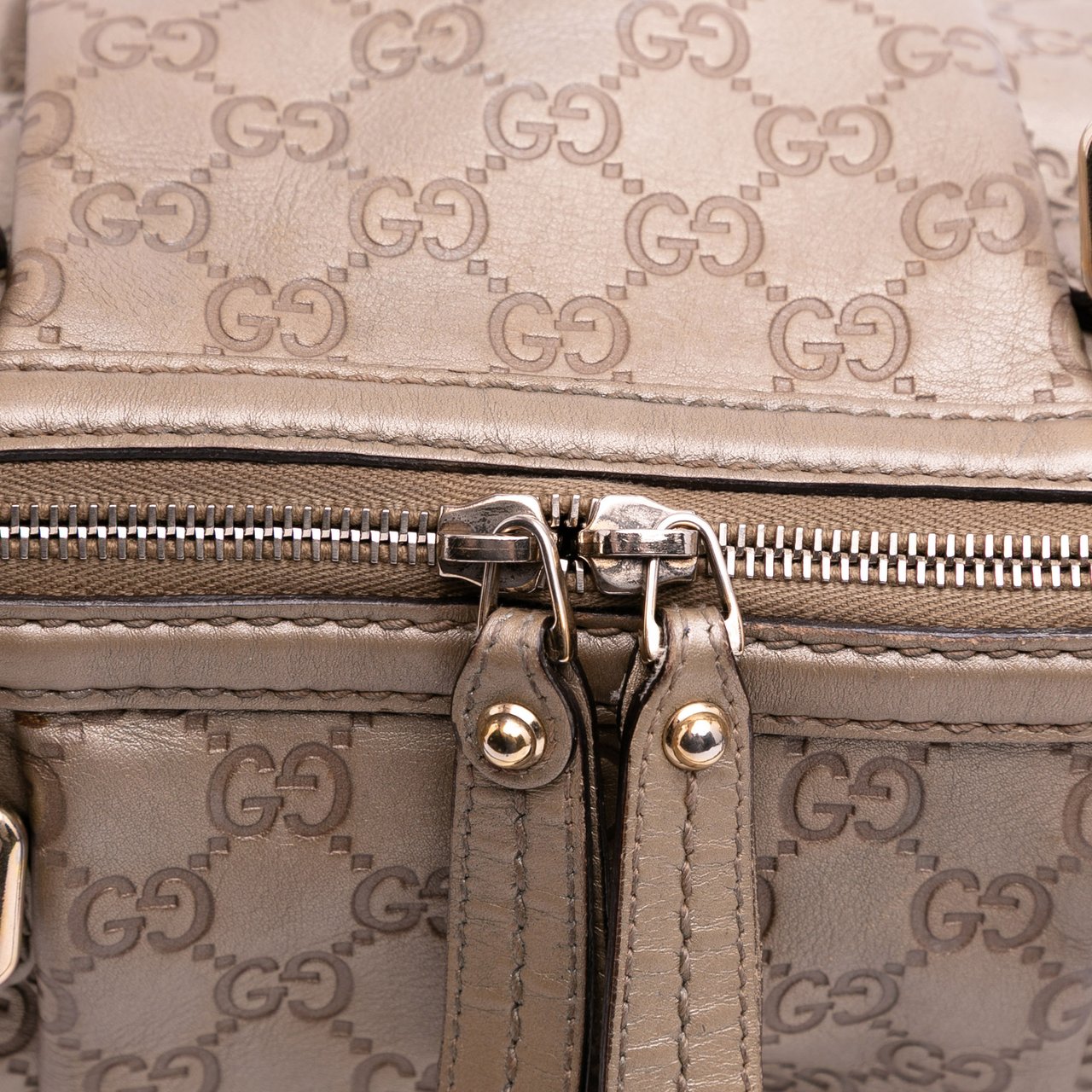 Gucci Guccissima Sukey Satchel Goud
