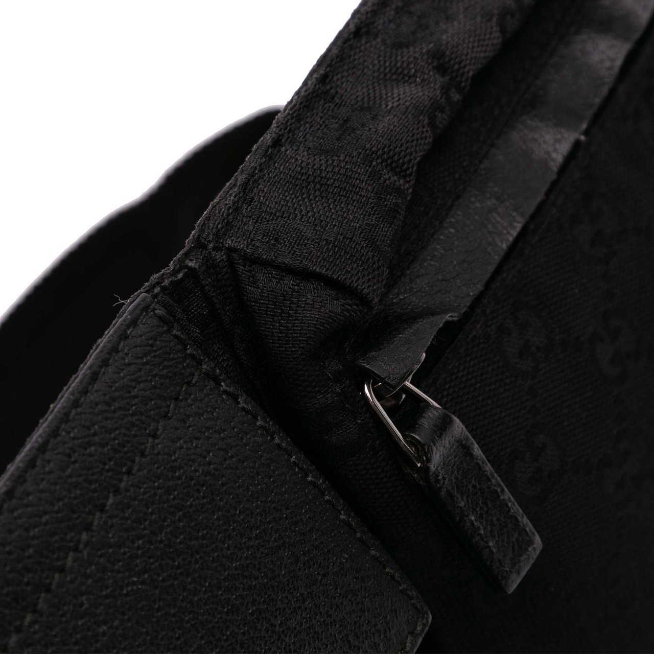 Gucci GG Canvas Double Pocket Belt Bag Zwart