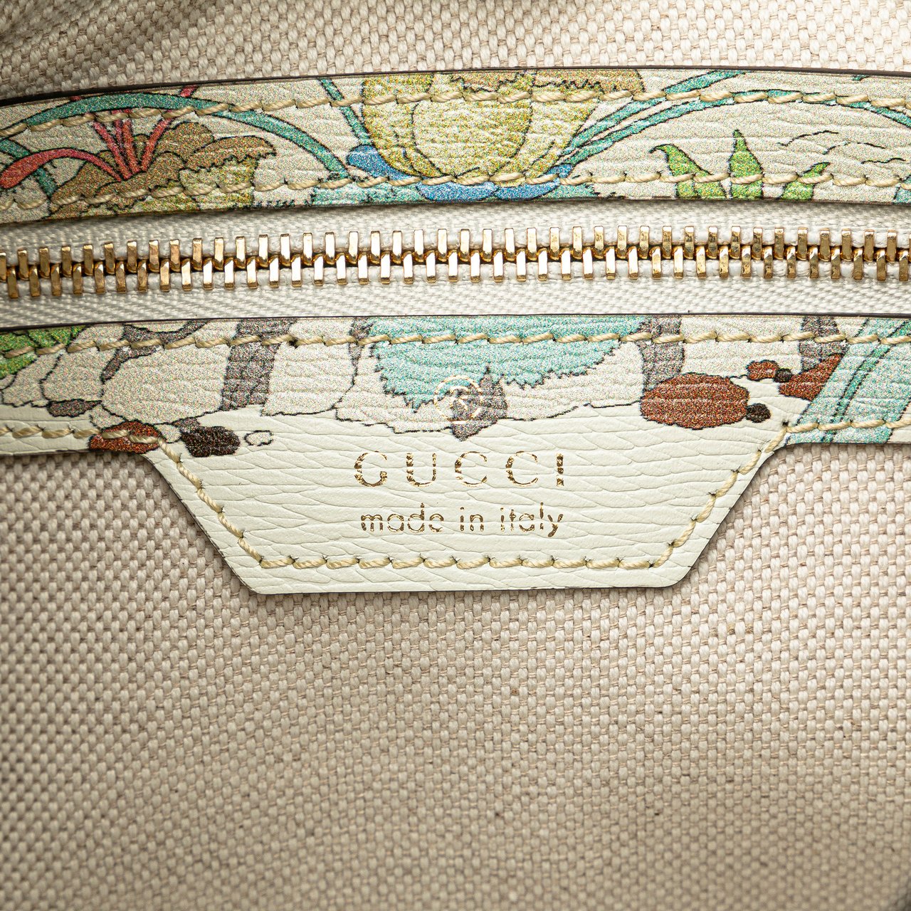 Gucci Yuko Higuchi Small Calfskin  Floral Print Jackie 1961 Wit