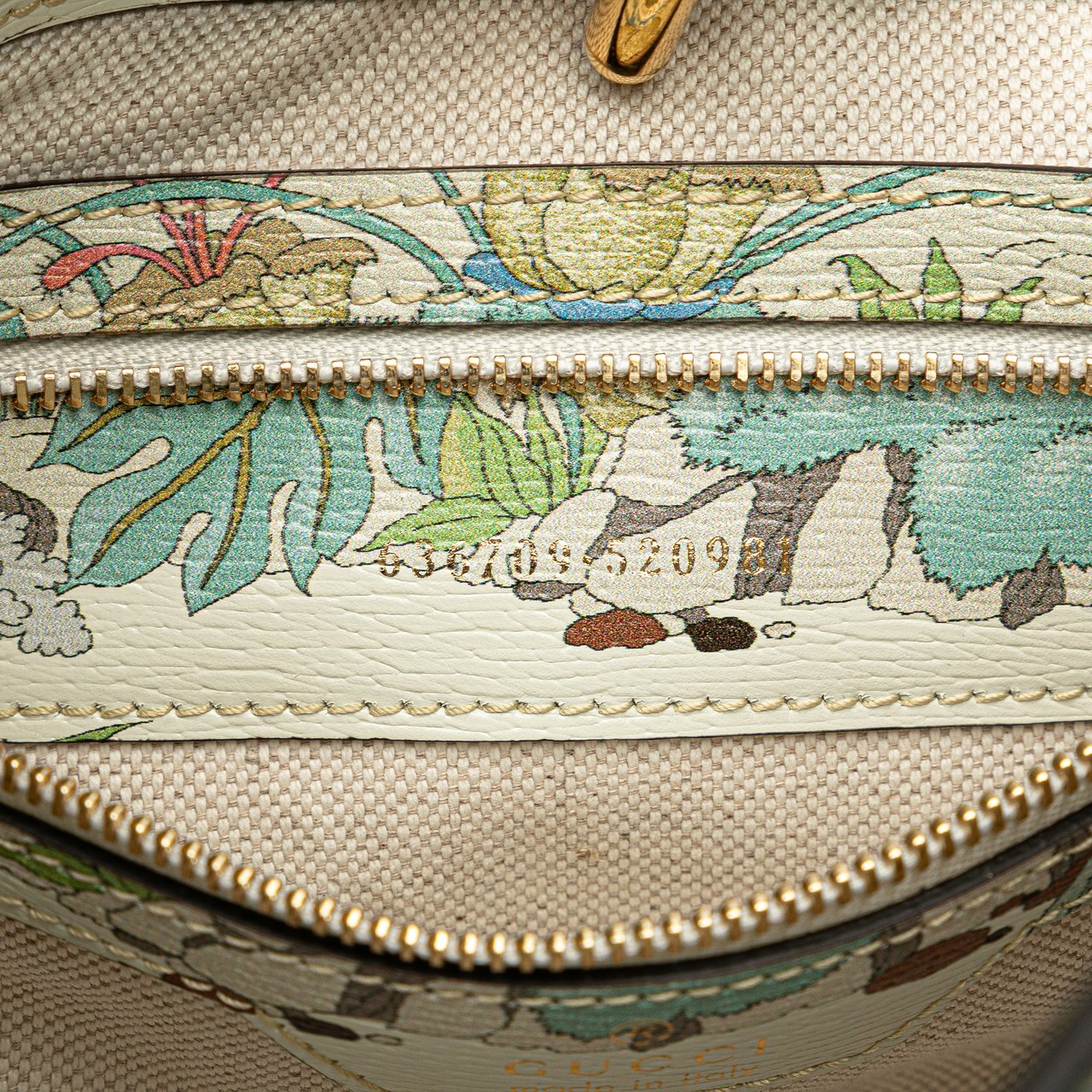 Gucci Yuko Higuchi Small Calfskin  Floral Print Jackie 1961 Wit