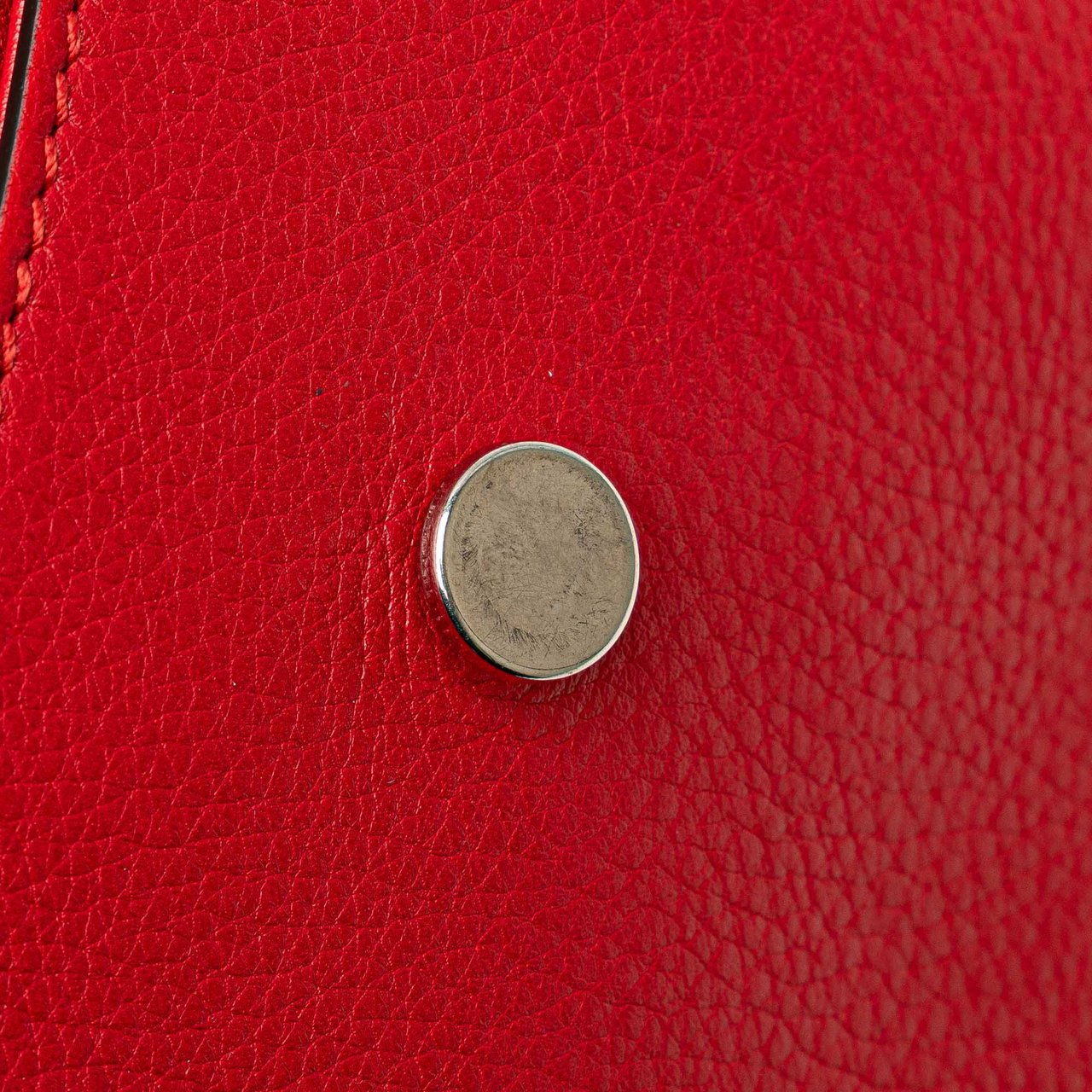 Gucci Medium Leather Bamboo Daily Crossbody Rood