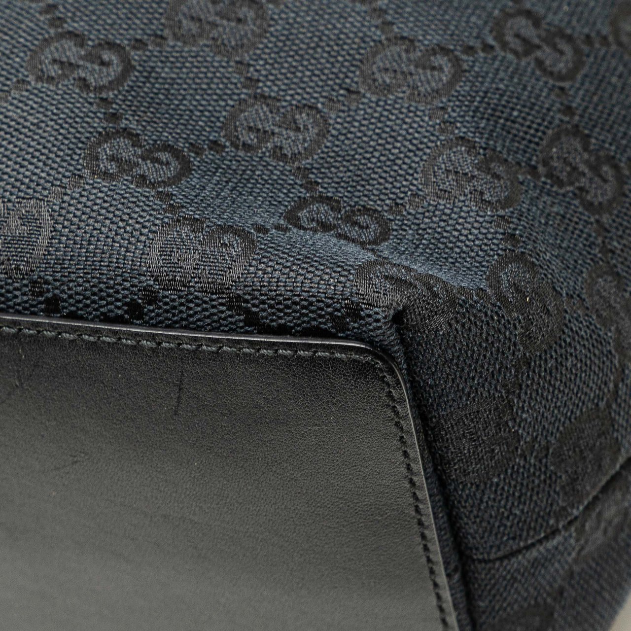 Gucci GG Canvas Tote Blauw