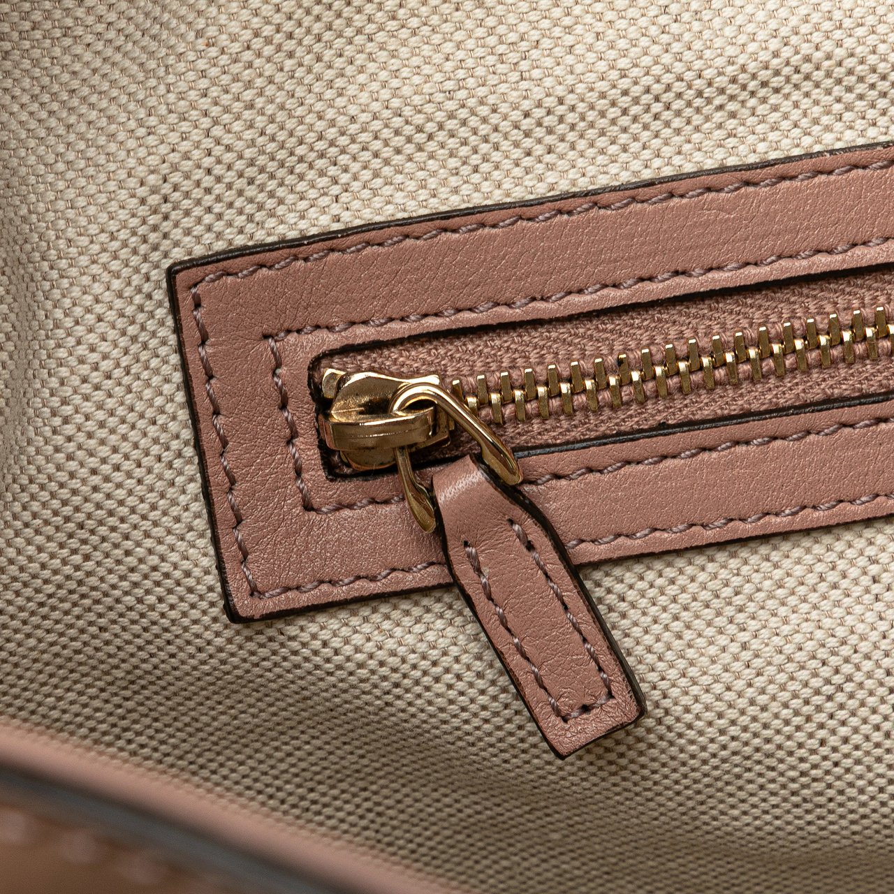 Gucci Microguccissima Patent Nice Tote Bruin