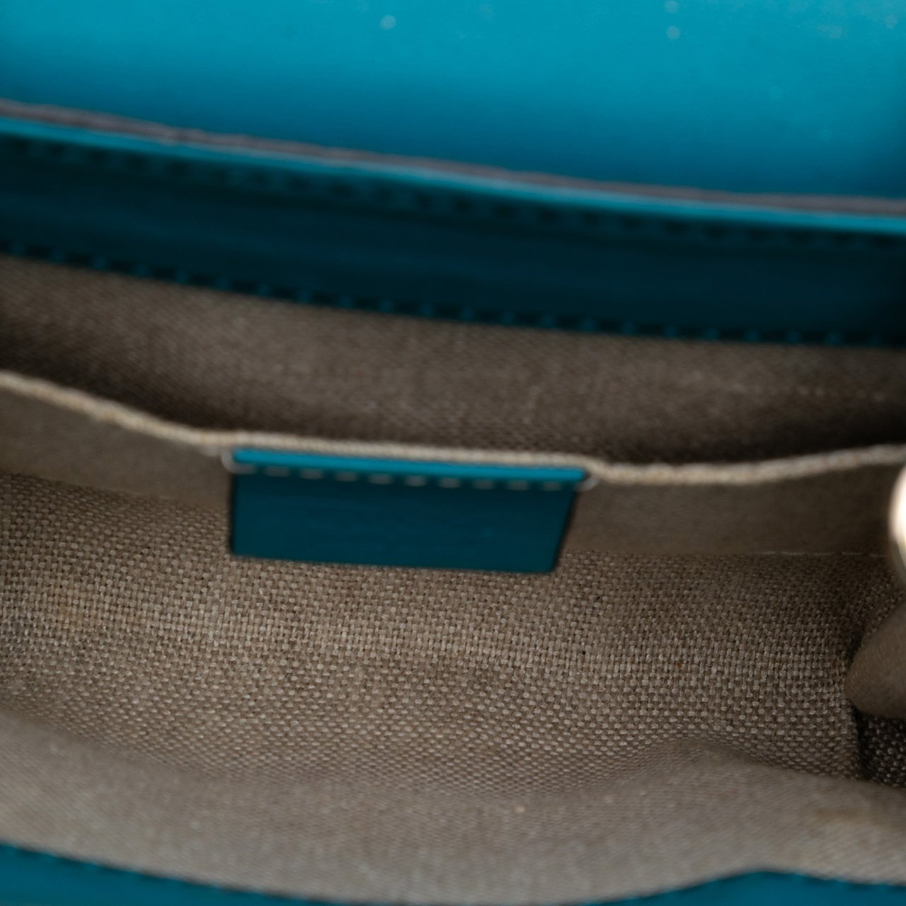 Gucci Mini Microguccissima Emily Crossbody Blauw