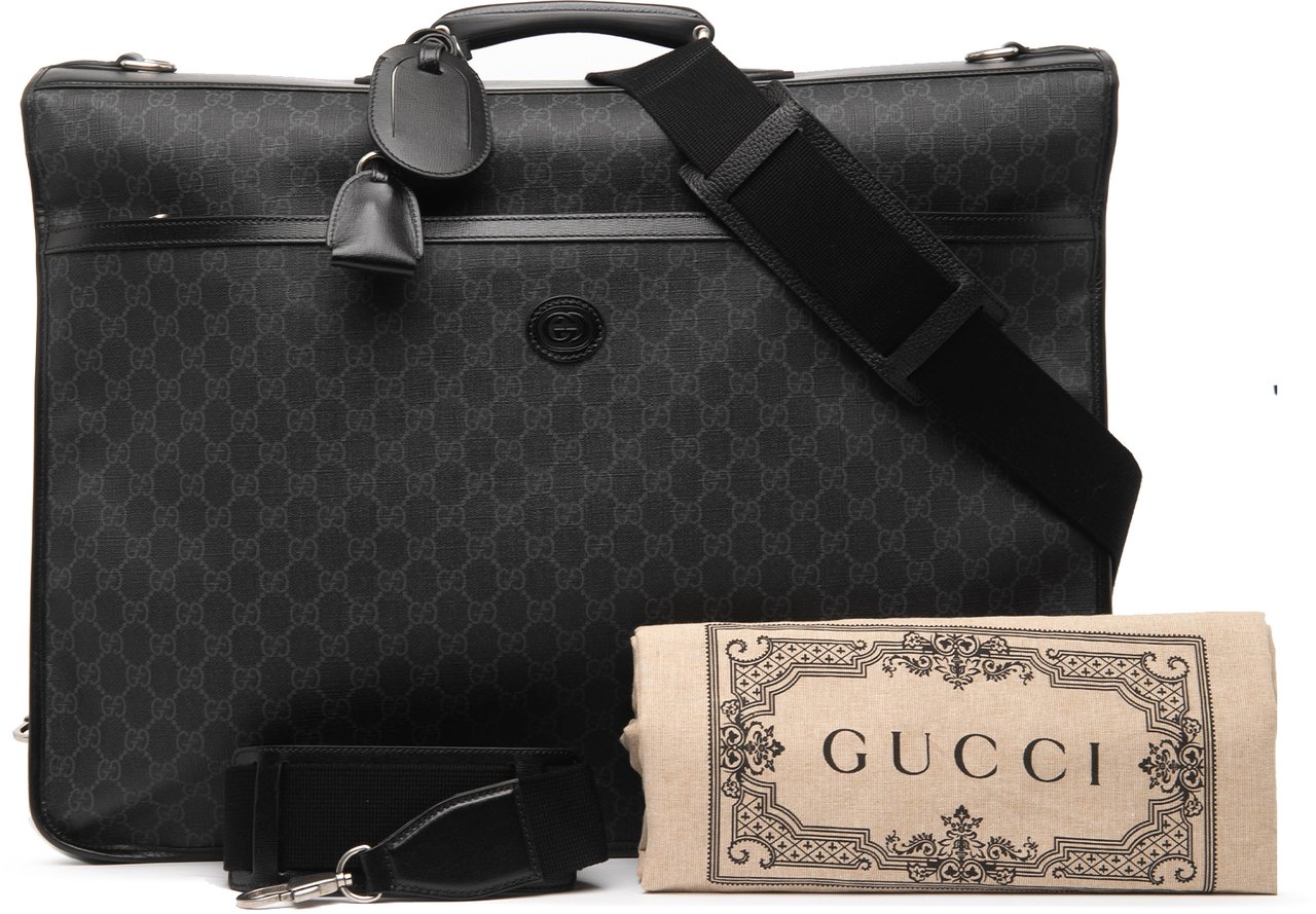 Gucci GG Supreme Retro Interlocking G Garment Bag Zwart