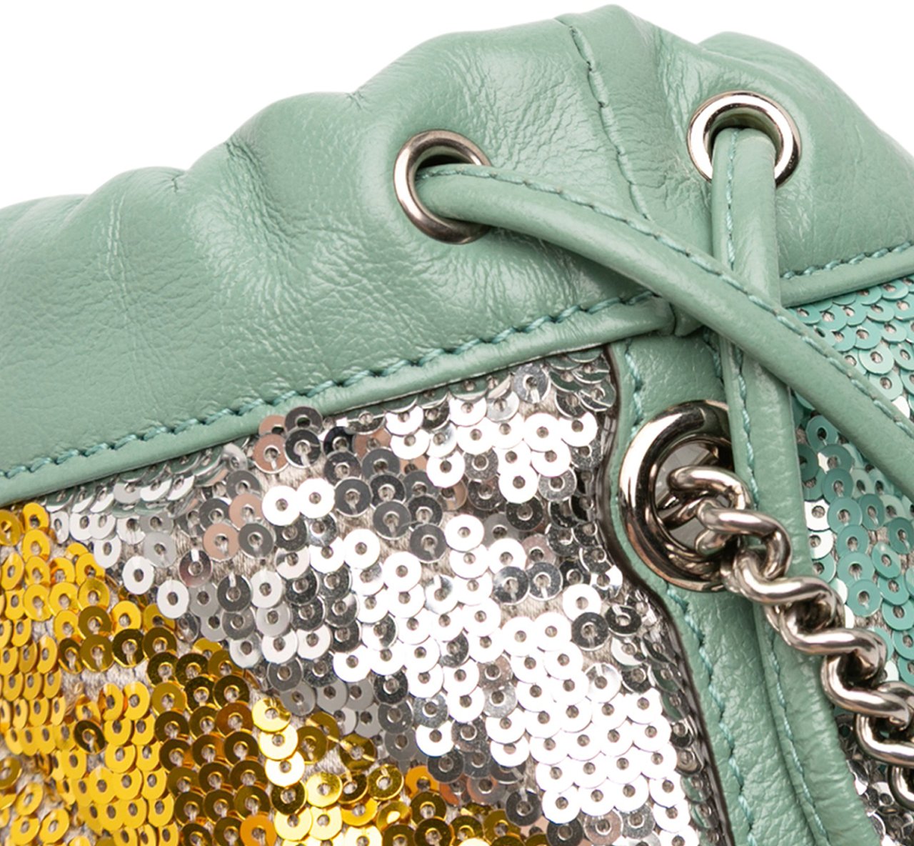 Gucci Small GG Marmont Sequined Diagonal Matelasse Leather Bucket Bag Groen