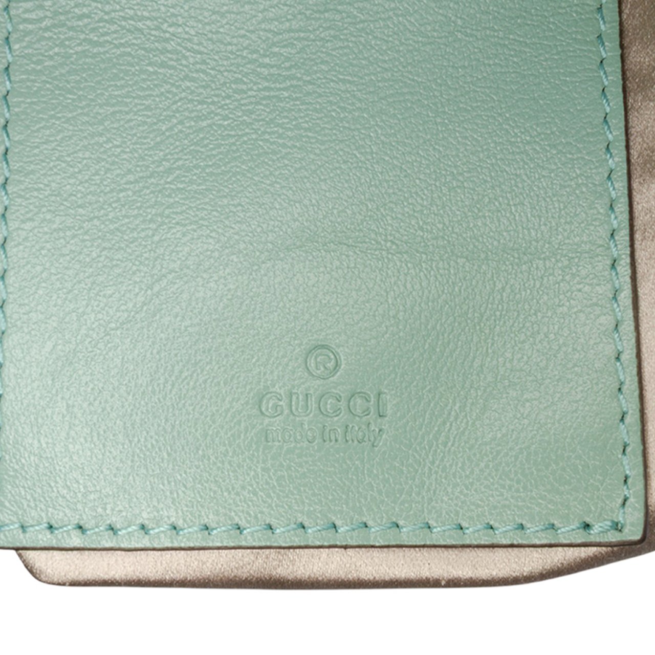 Gucci Small GG Marmont Sequined Diagonal Matelasse Leather Bucket Bag Groen